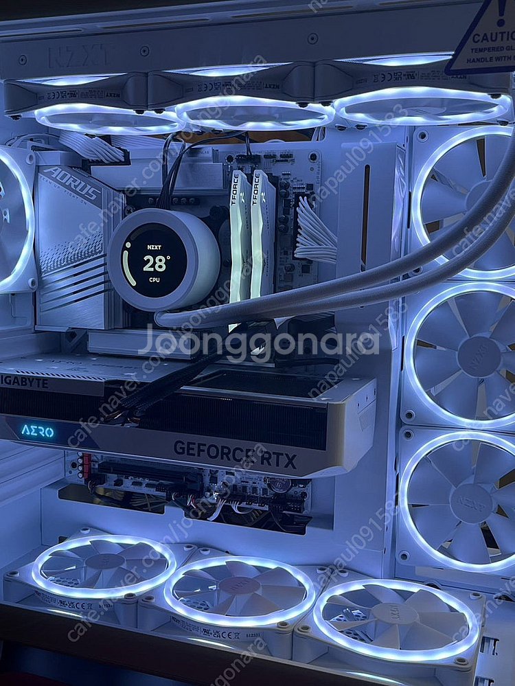i7-14700k 4070super 화이트 본체 판매--0