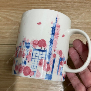 타이베이 101 벚꽃 한정판 머그컵 473ml
