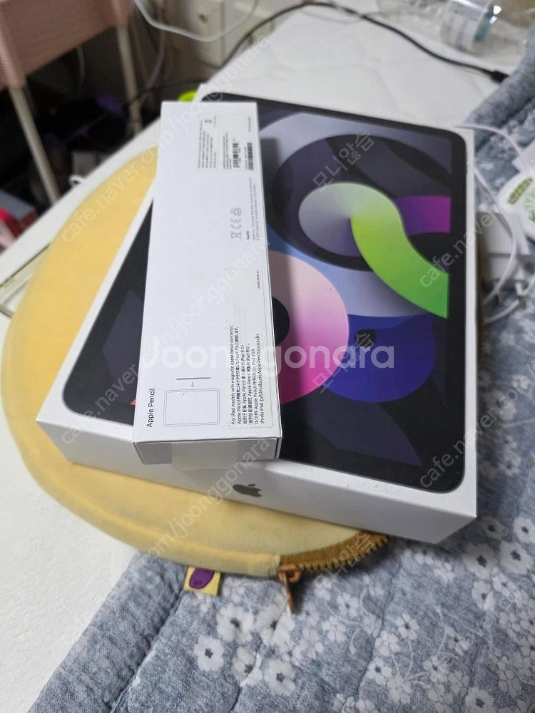 아이패드 에어4 스그 64gb + 애플팬슬 팝니다--3