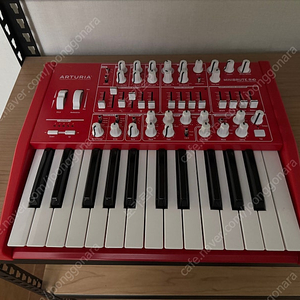 아투리아 미니브루트 se 신디사이저 팝니다 arturia mini brute se