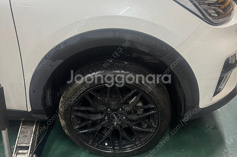 Cts-v 현대기아 니로ev 4p 삽니다 g70브렘보도...--0