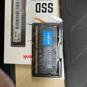 킹뱅크 kp200 plus 512, crucial ddr5 5600 16기가 노트북메모리 팝니다