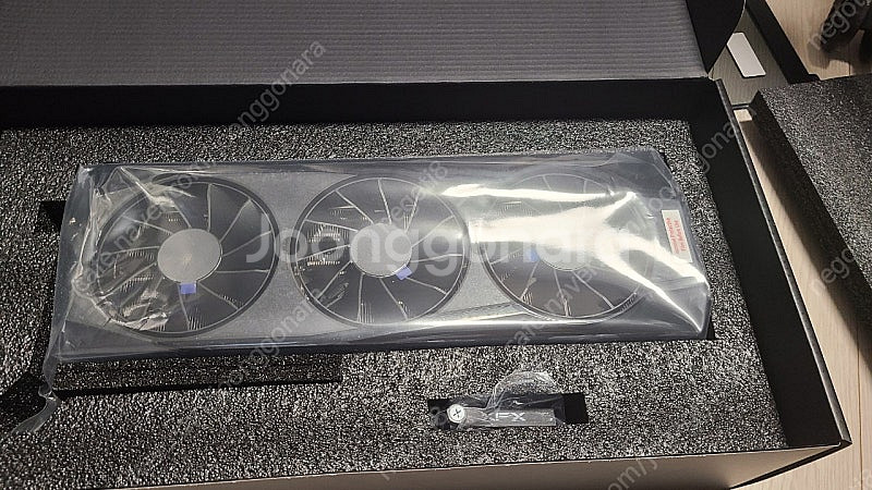 xfx 9070 퀵실버 oc--2