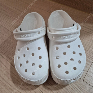 크록스 클래식 플랫폼 240 w7