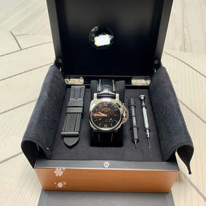 파네라이 루미노르 GMT 44mm PAM01321