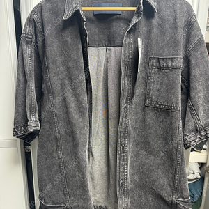 준지 24ss 블랙 데님 반팔 셔츠