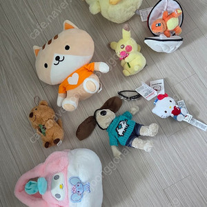 키티 등 인형 일괄