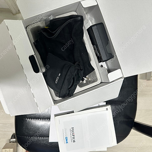 후지 x100v 블랙 풀박+추가배터리