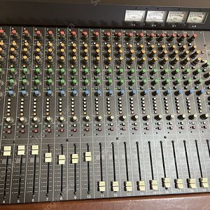 [타스캄] Tascam M320 빈티지 아날로그 콘솔