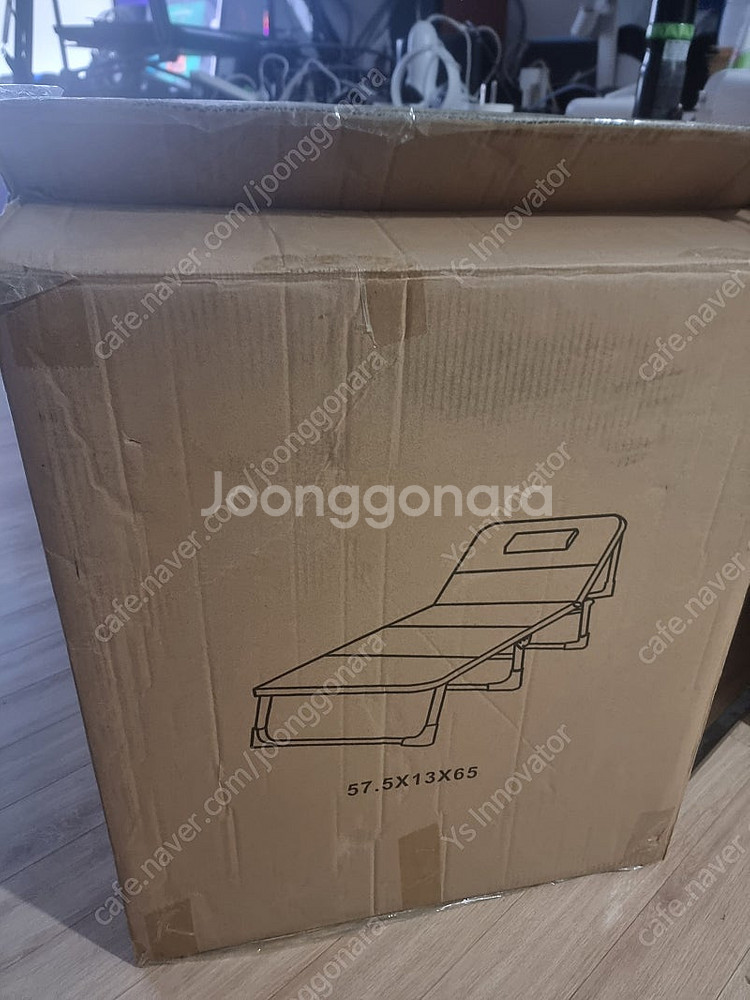 [세제품]캠핑용 접이식 침대 팝니다~--1