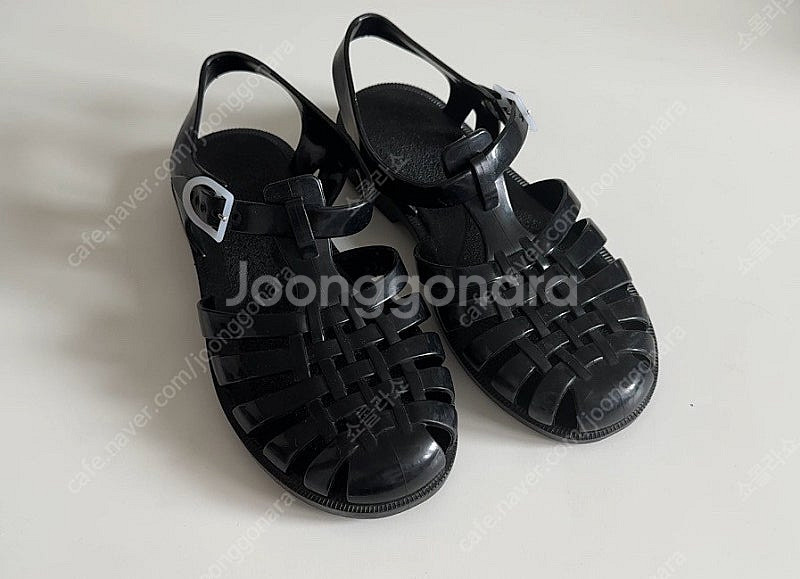 메듀즈 키즈 샌들 210사이즈--0