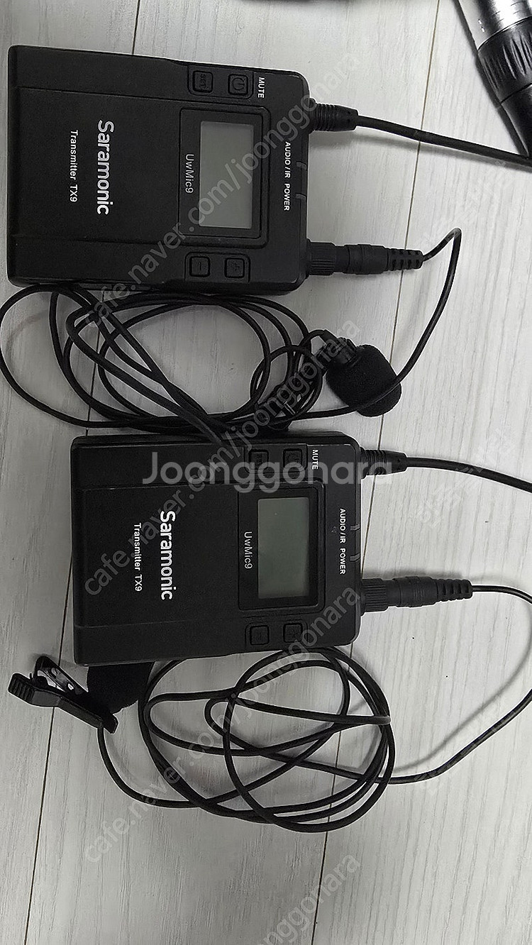 Saramonic UMic9 사라모닉 무선 마이크 세트--1
