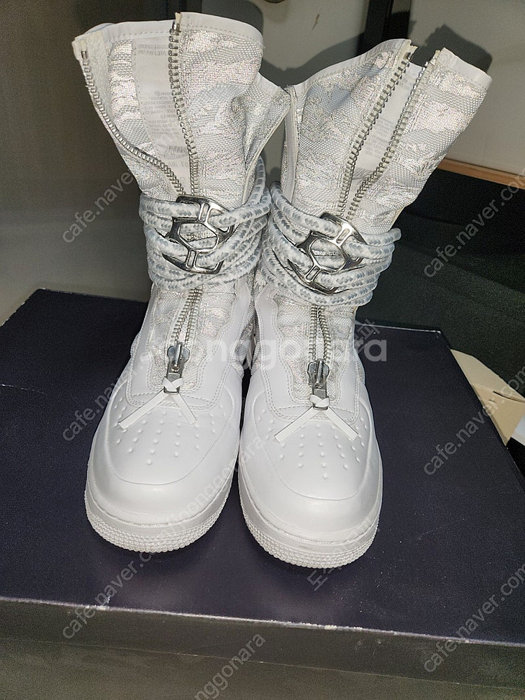 [265][중고] 나이키 에어포스 1 하이 프리미엄 윈...--0
