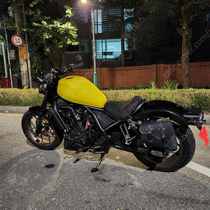 신차급 24년식 레블1100mt 2500km미만 팝니다