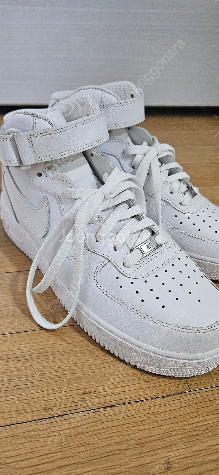 나이키 에어포스 1 미드 '07 화이트(280)--1