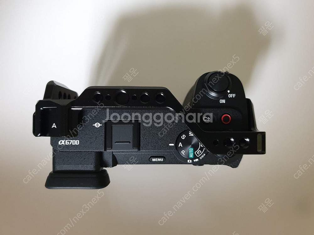 소니 a6700 팝니다.--4