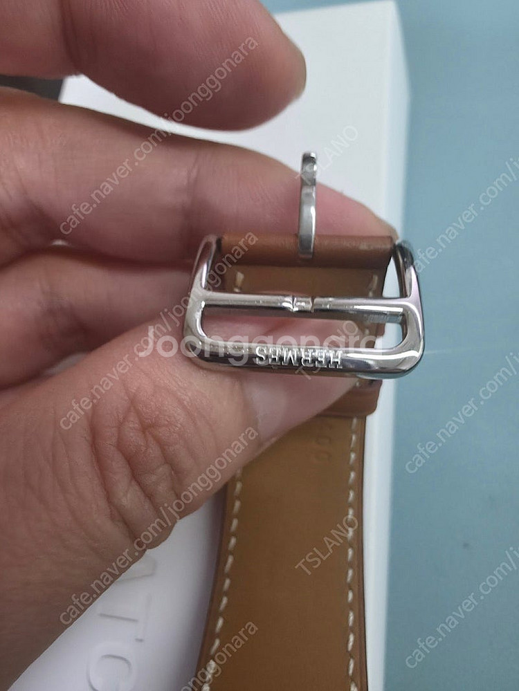 애플워치10 티타늄 내추럴 42mm [케어플러스]--3