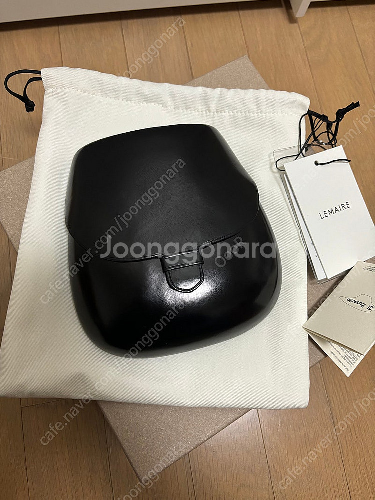 르메르 카트리지백 블랙 새상품--0