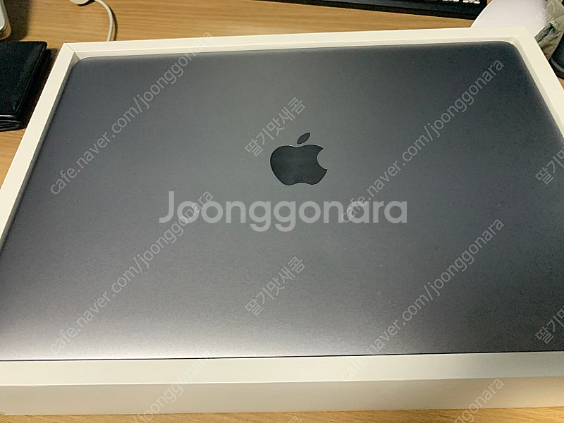 맥북프로 13인치 m1 2020형 8G 512G--2