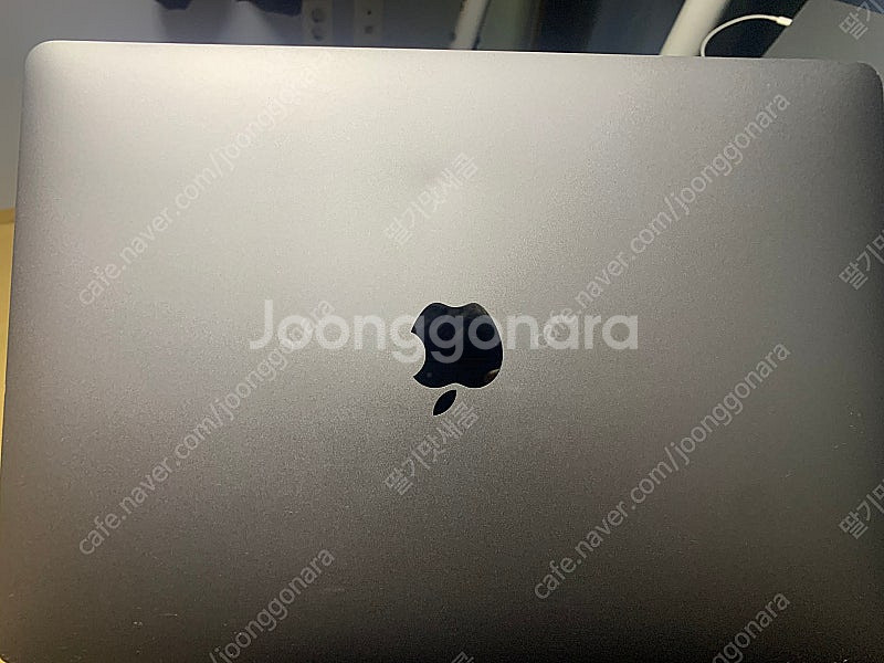 맥북프로 13인치 m1 2020형 8G 512G--5
