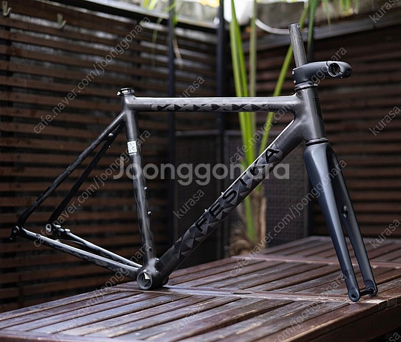 FESTKA One Frame Set 페스트카 원 프레...--0