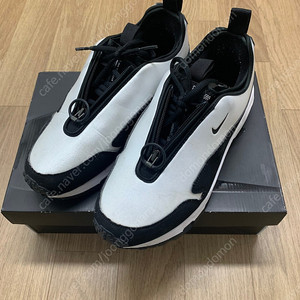 나이키 x 꼼데가르송 옴므 플러스 맥스선더SP 화이트블랙 270 팝니다
