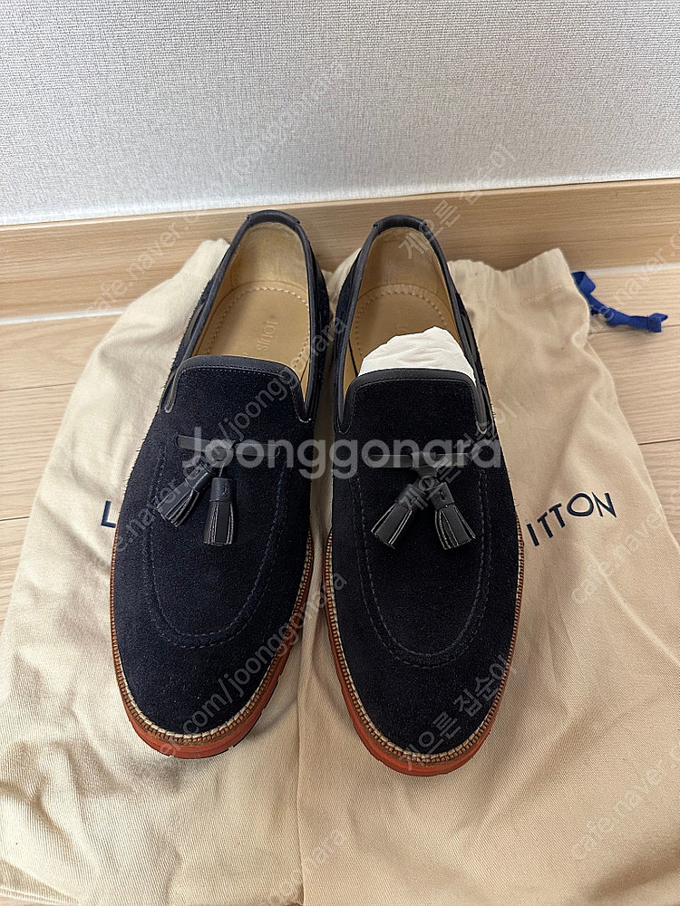 루이비통 남성 테슬 로퍼 6사이즈--0