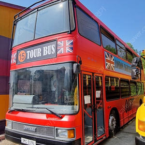 빈티지 영국 LONDON 이층버스(중고) 판매 - 대형카페, 노천카페 포토존용, 캠핑카용(정박용)