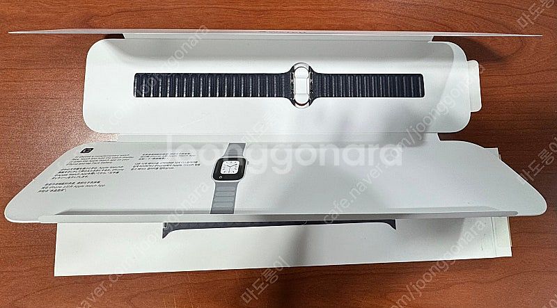 애플워치 정품스트랩 레더링크, 밀레니즈루프 판매합니다.--1