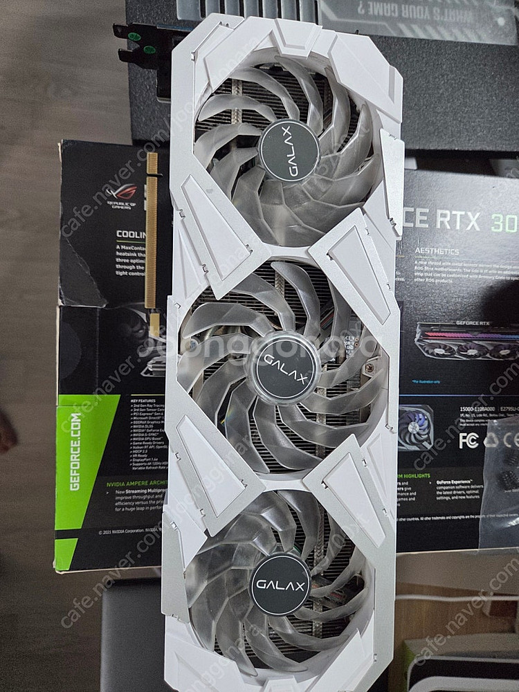 rtx 3080ti 화이트 그래픽카드--0