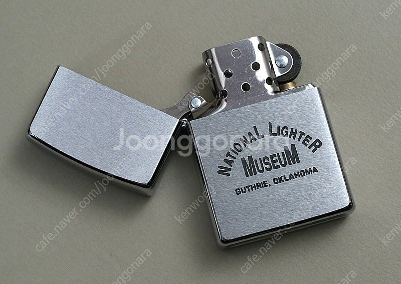 NATIONAL LIGHTER MUSEUM 지포라이터--5