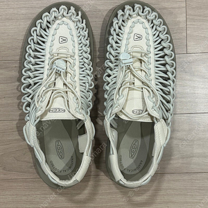 킨 keen 화이트 샌들 265사이즈