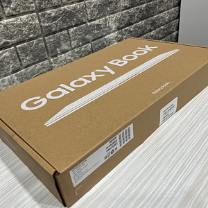 미개봉 nt750xfg-kc58s 70만
