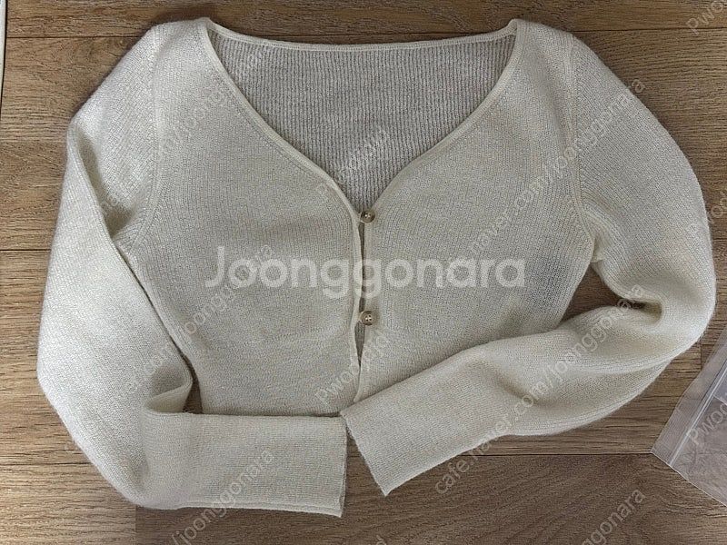 자크뮈스 알주 가디건 36사이즈 // 르메르 파르벵 질...--1