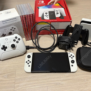 닌텐도 스위치 OLED + 게임칩 다수 + 팔얼블