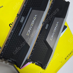 커세어 DDR5 96gb 벤젠스 RGB 5600MHZ