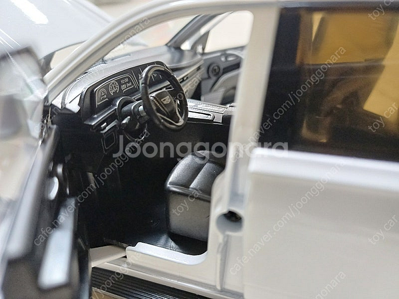 1:24 캐딜락 SUV 에스컬레이드 화이트 다이캐스트 ...--9