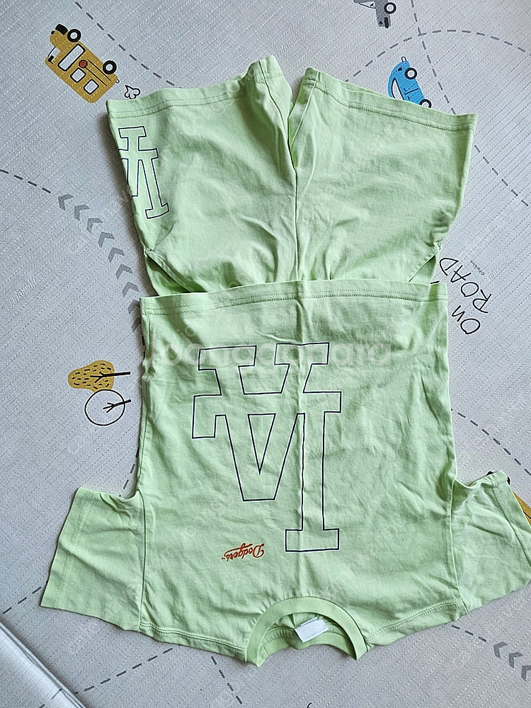 mlb뉴발.리미떼 셋업4개--8