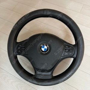 F30 320d bmw 3시리즈 f바디 순정핸들 에어백 센터 칼럼 하부 트림 팝니다.