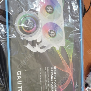 리안리 GALAHAD AIO 360 ARGB (WHITE) 수냉쿨러 A/S받은 새제품 판매합니다.