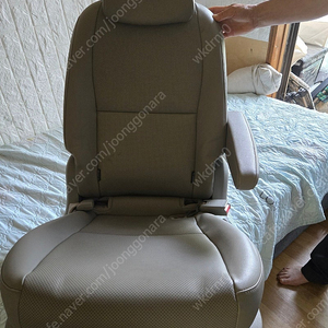 올뉴카니발9인승 3열시트 두개팜 레일튜닝 되어잇음 확인 필요
