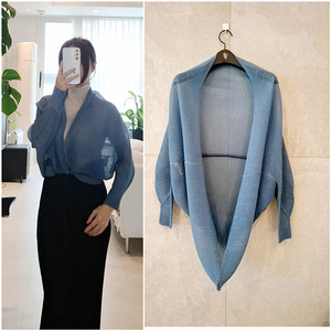 새상품급.플리츠플리즈 아쿠아 타타미 이세이미야케