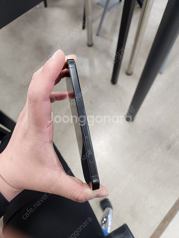 아이폰 16 Pro 256기가 새재품 판매합니다 미개봉...--4