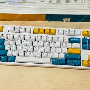 레오폴드 FC750R BT 저소음 적축