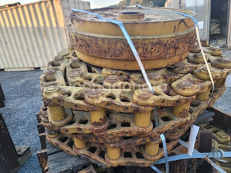 Caterpillar D7 도져 트랙 링크미사용--2