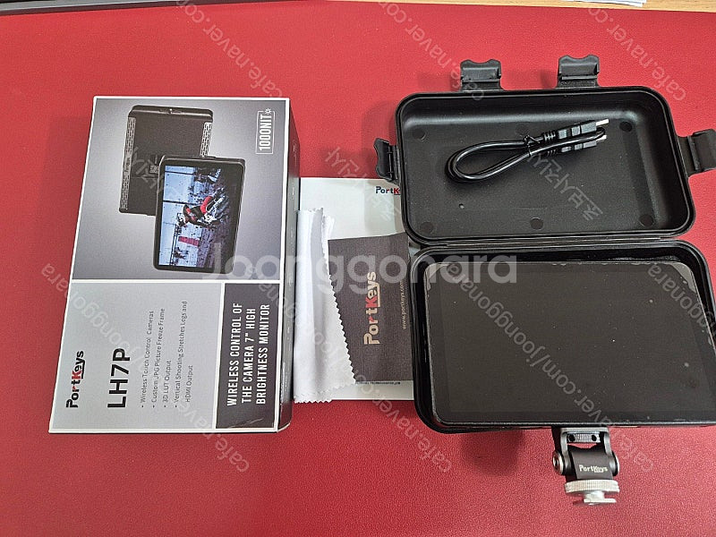 포트키 portkeys LH7P 모니터 신동급 팝니다.--1