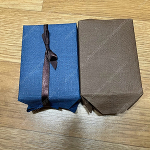 윤석열대통령시계 남성용 여성용 세트 새제품