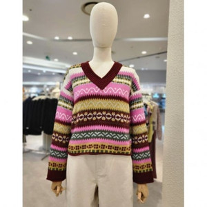 써스데이아일랜드 자카드 브이넥 울 니트 S / 랑방 마인 오브제 타임 럭키슈에뜨 산드로 마쥬 오르 시에 시스템