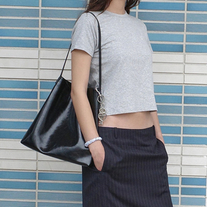로클 로우클래식 숄더백 LEATHER MEDIUM BAG_BLACK 미디움백 새상품