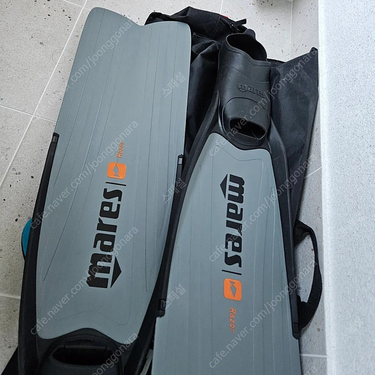 마레스 레이저 프리다이빙 오리발 플라스틱 롱핀 41-42(7-8)사이즈 / 핀파우치 / 덧신 / 모비스 압네아 롱백...--2